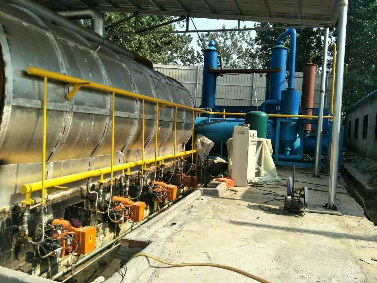 廢輪胎煉油設(shè)備 廢輪胎煉油設(shè)備